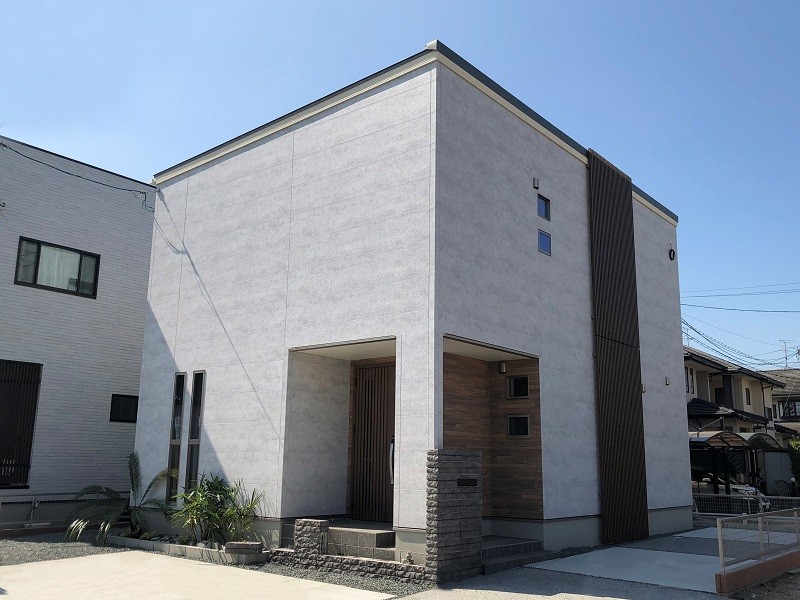 熊本市南区合志2丁目　新築一戸建て　トレステージ力合小学校南4号地モデルハウス外観