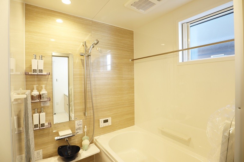 熊本市南区砂原町　新築一戸建て　4号地モデルハウス　浴室　浴室換気乾燥機付き