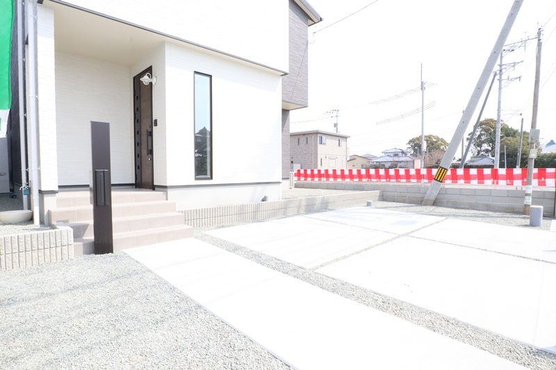 熊本市西区小島７丁目　新築一戸建て　1号地モデルハウス　駐車場
