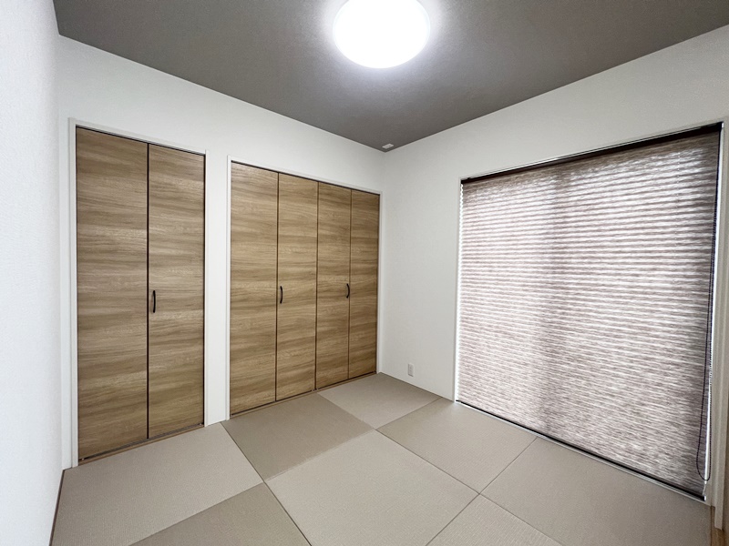 熊本市中央区出水　新築一戸建て　2号地モデルハウス【和室には収納スペースが２つあるのでそれぞれ使い分けて利用できます】