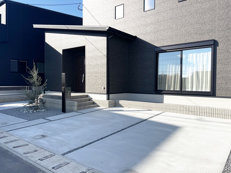 熊本市北区梶尾町　新築一戸建て　6号地モデルハウス　【3台駐車可能となっています！】